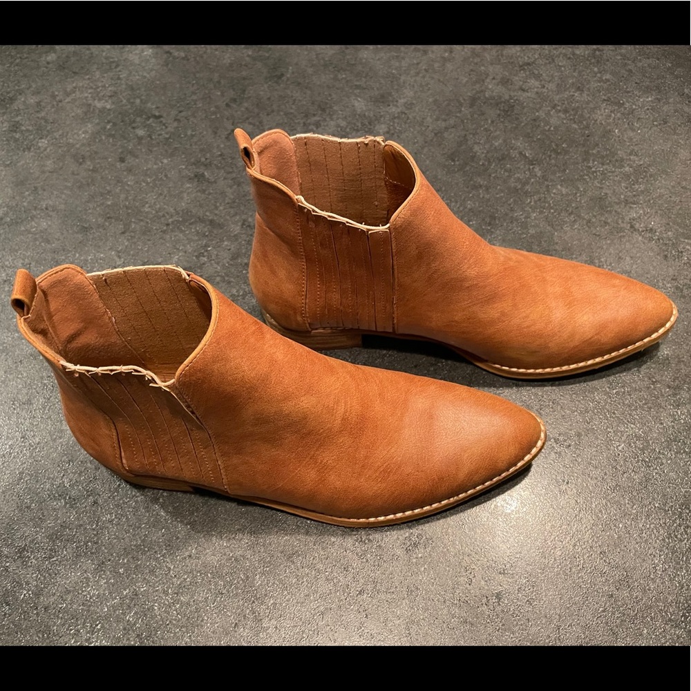Booties - Picture 3 of 5